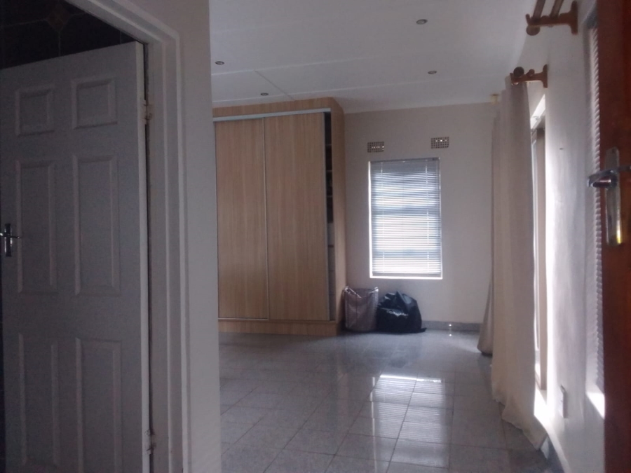 To Let 3 Bedroom Property for Rent in Selborne Eastern Cape